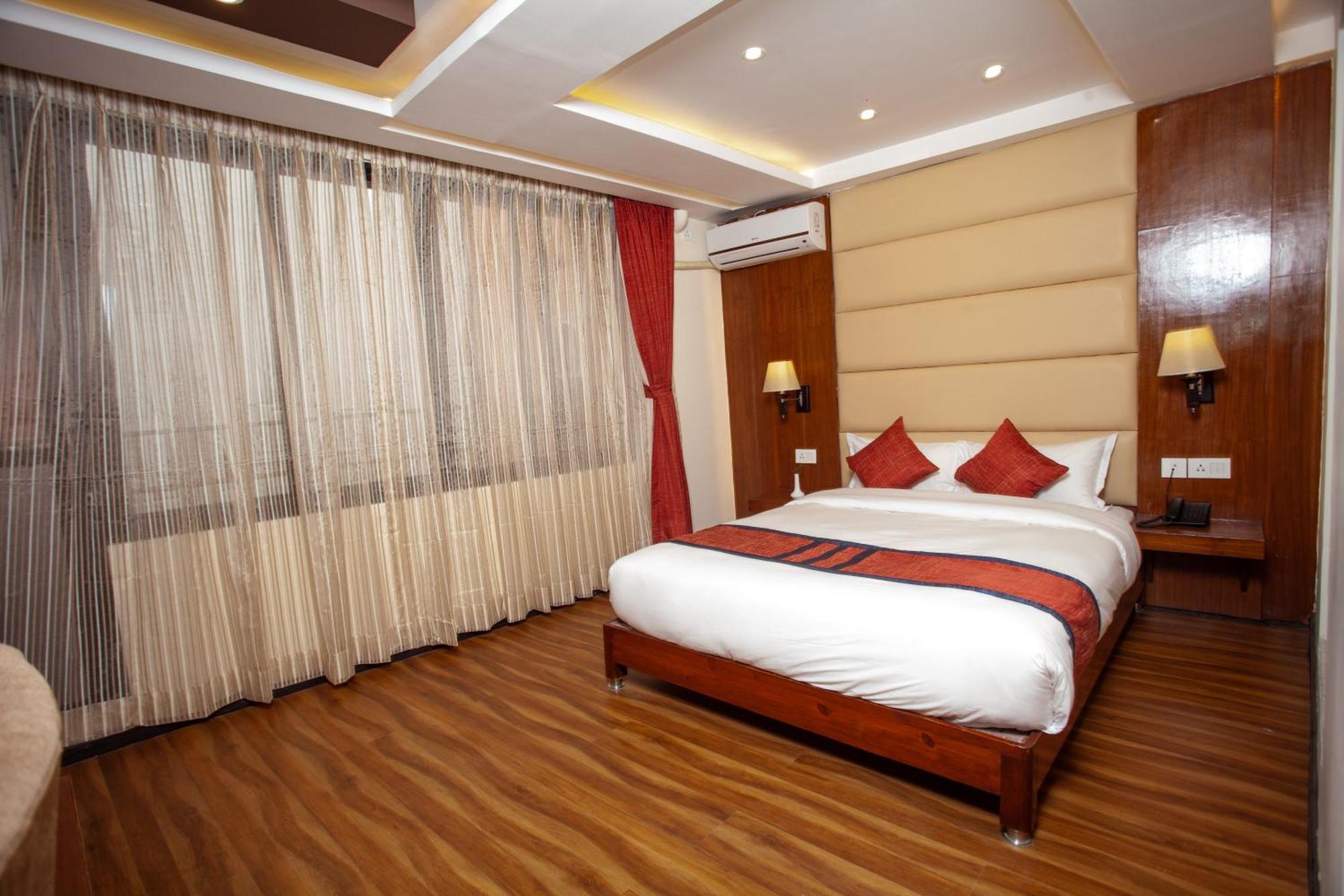 Hotel Jampa Катманду Екстер'єр фото