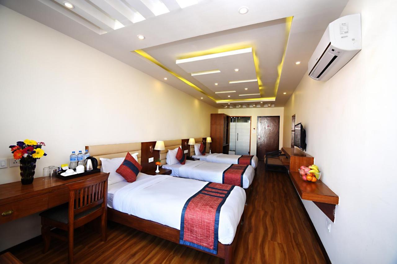 Hotel Jampa Катманду Екстер'єр фото