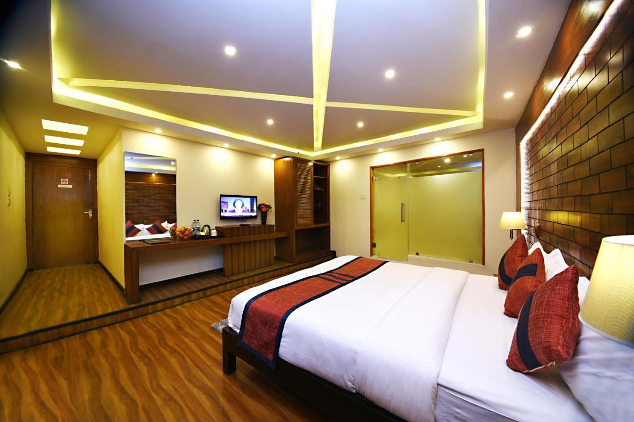 Hotel Jampa Катманду Екстер'єр фото