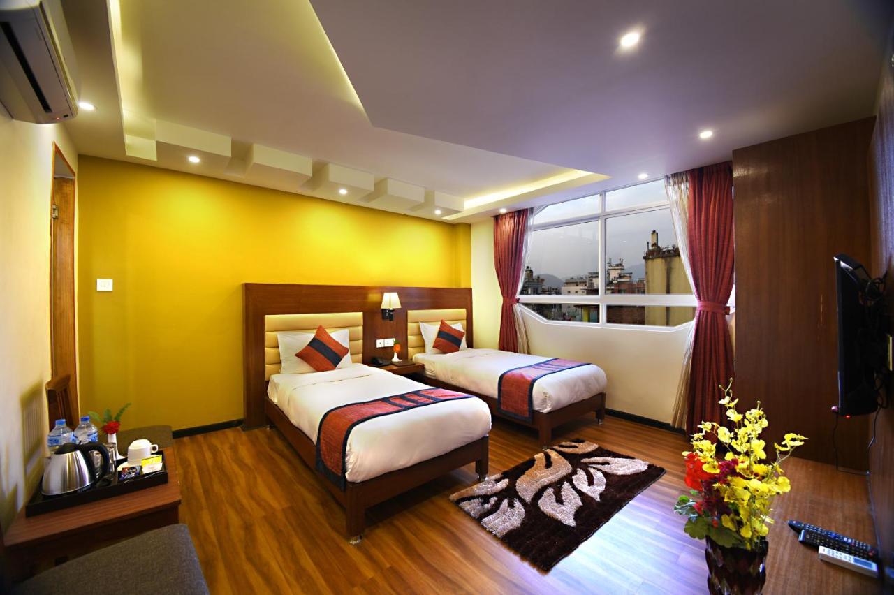Hotel Jampa Катманду Екстер'єр фото