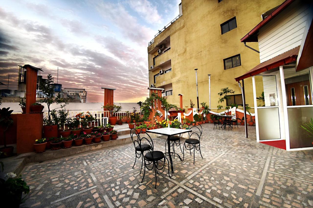 Hotel Jampa Катманду Екстер'єр фото
